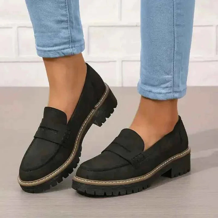 Clara — easy leather loafer